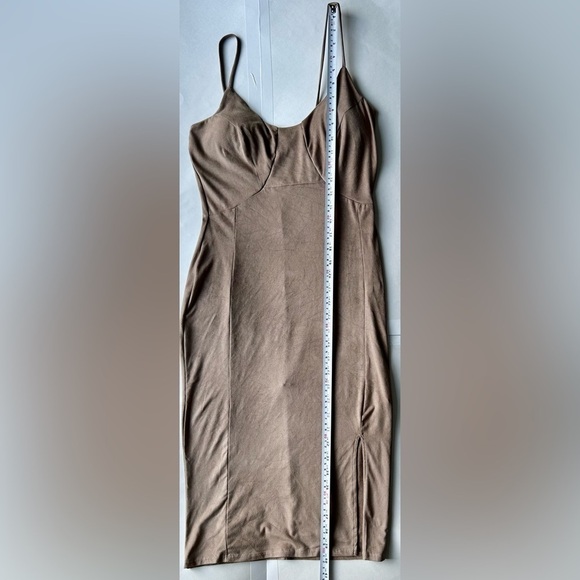 Blue BLUSH SUEDE MIDI DRESS beige side slit size M - Picture 7 of 10
